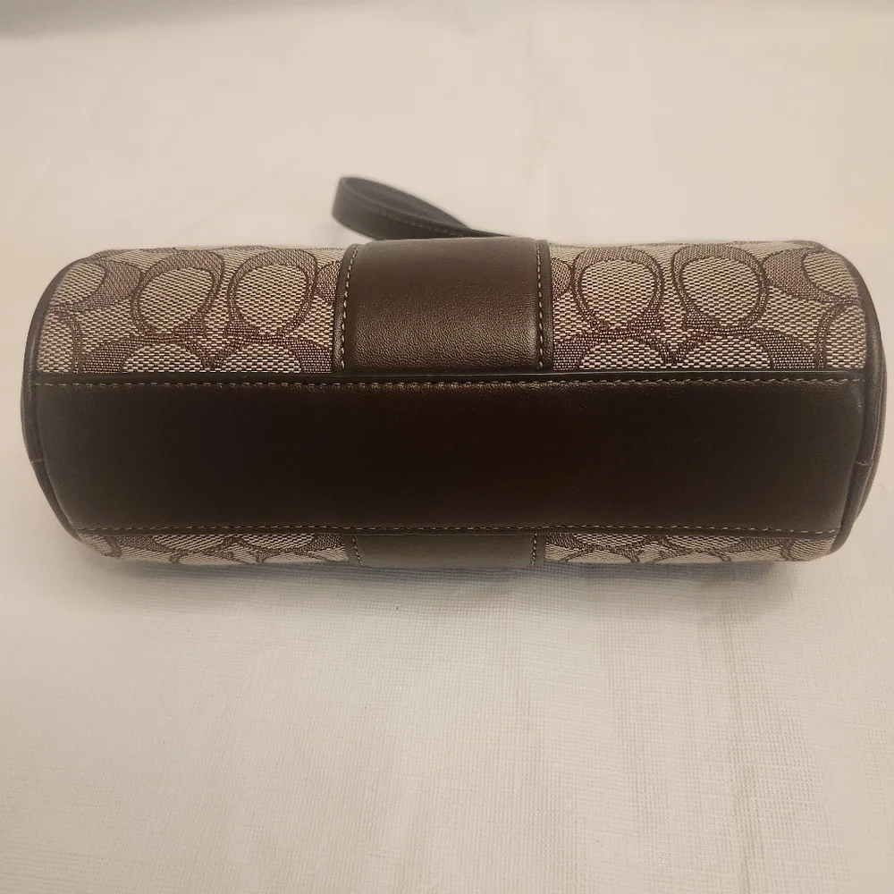 Coach Brown and Tan Wristlet - Picture 4 of 7